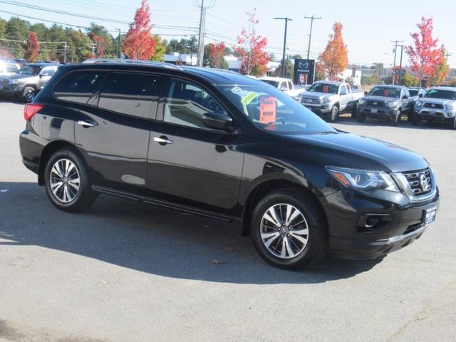2017 nissan pathfinder s