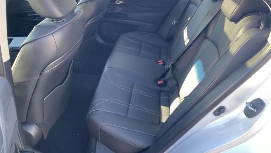 2024 Lexus ES