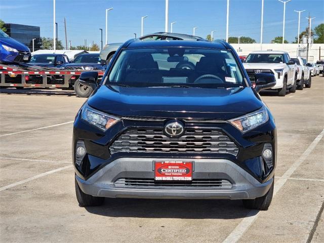 2019 toyota rav4 xle