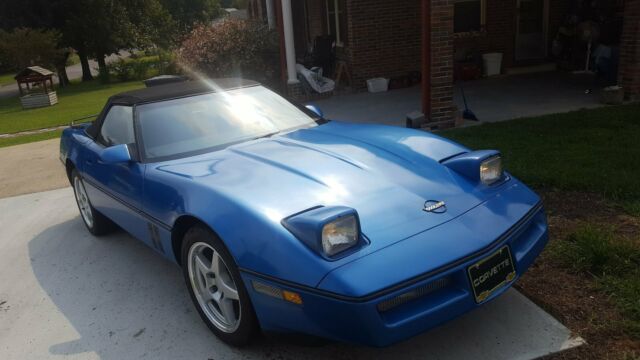 1987 blue chevrolet corvette convertible
