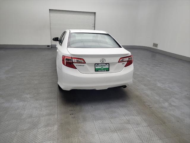 2013 toyota camry se