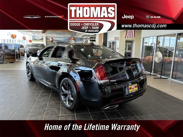 2023 chrysler 300 s