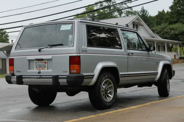 !985 jeep cherokee laredo 4wd low miles survivor