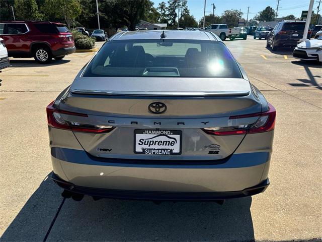 2025 toyota camry se