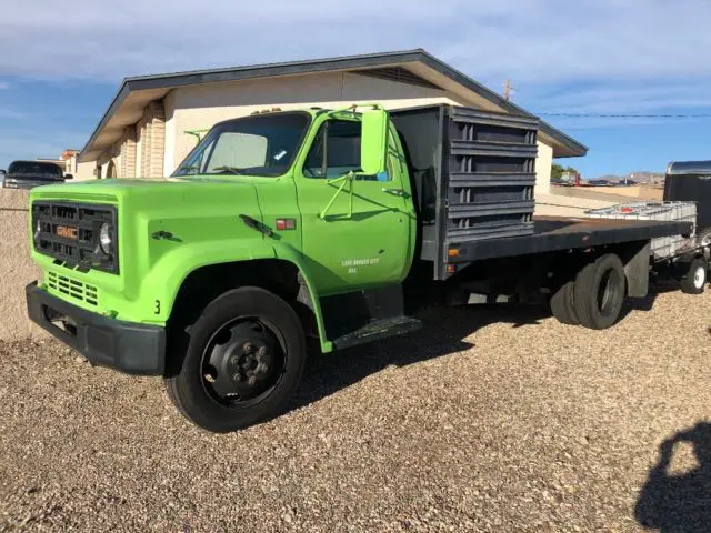 gmc c6000 flat bed work truck