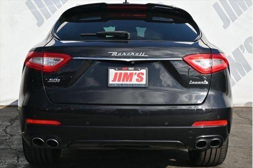 2017 maserati levante