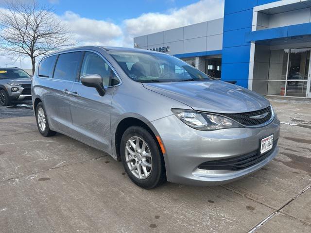 2017 chrysler pacifica touring