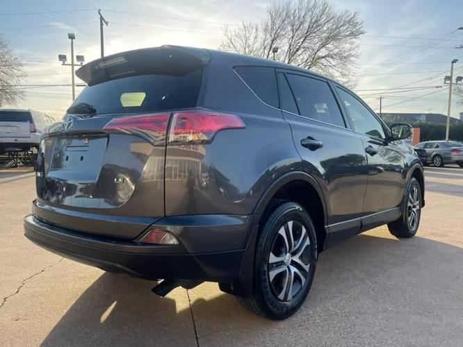 2018 toyota rav4 le sport utility 4d in arlington, texas