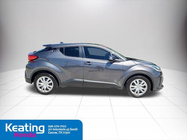 2021 toyota c-hr le