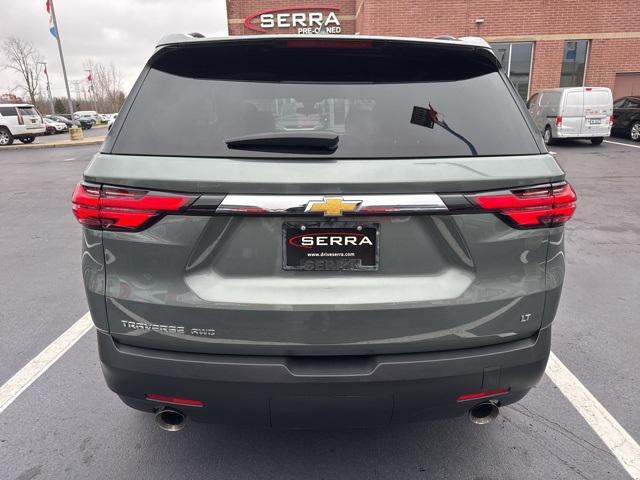 2023 chevrolet traverse lt cloth
