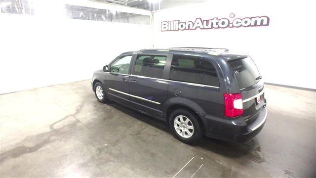 2013 chrysler town and country touring touring 4dr mini-van for sale in sioux falls, south dakota