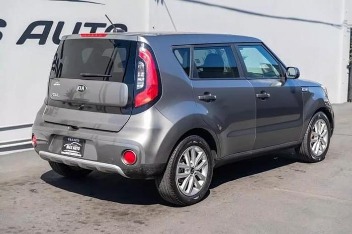 2018 kia soul + wagon 4d in sacramento, california