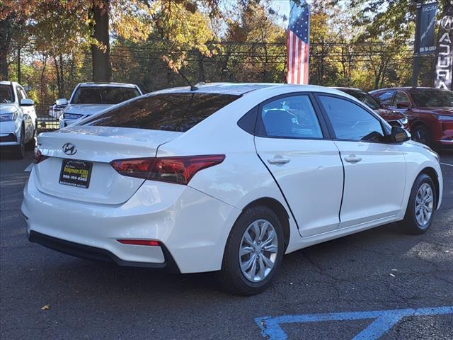 2021 hyundai accent se