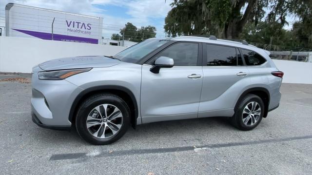 2024 toyota highlander xle