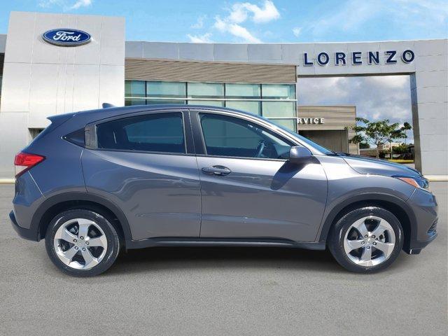 2022 honda hr-v lx