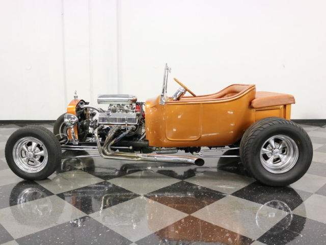 very slick w/ clean paint & chrome everywhere! 350 v8, th350, disc brakes, wow!!