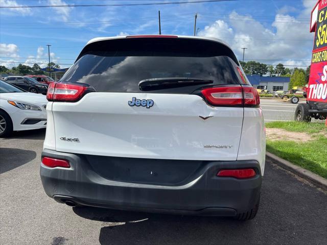 2016 jeep cherokee sport