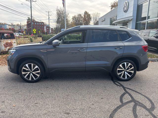 2022 volkswagen taos 1.5t se