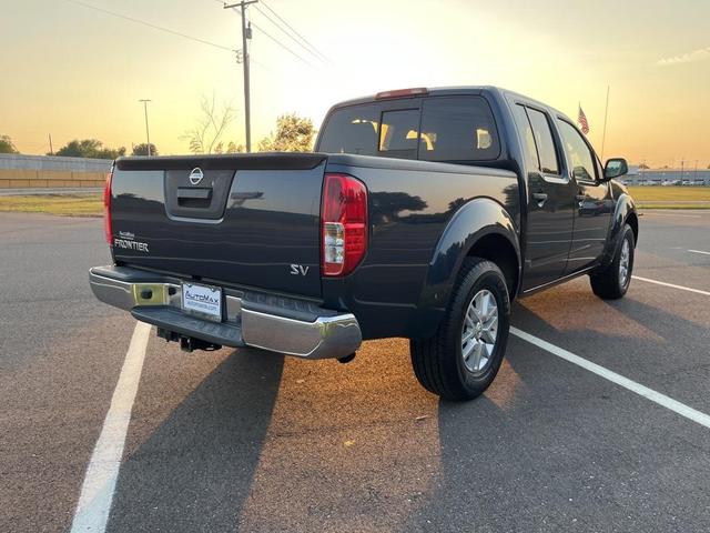 2019 nissan frontier sv