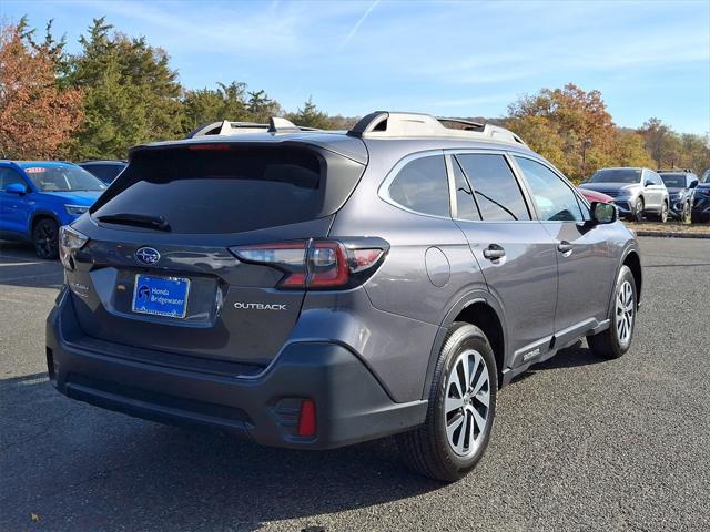 2022 subaru outback premium