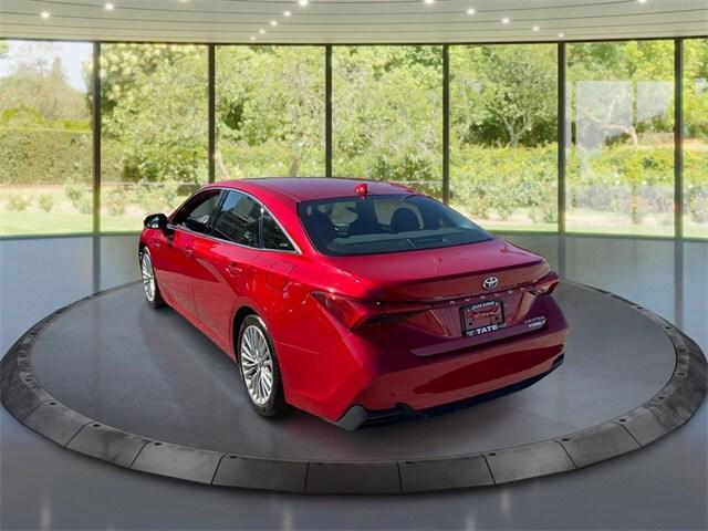 2021 toyota avalon hybrid limited