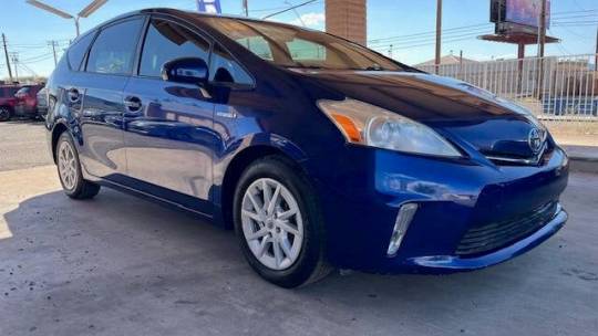 2014 Toyota Prius v (+)
