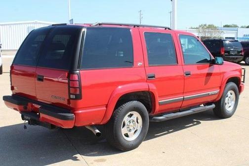 2000 chevrolet tahoe in saint louis, missouri