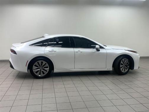 2024 toyota mirai