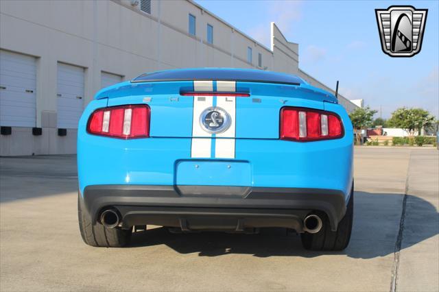 2011 ford shelby gt500 base