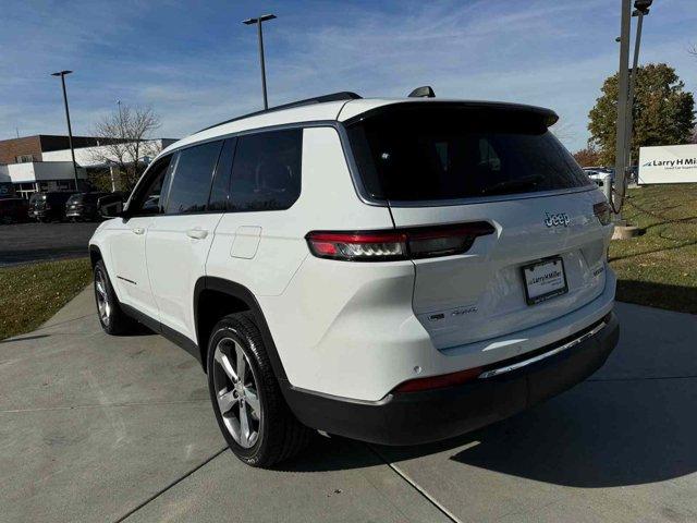2022 jeep grand cherokee l limited