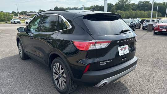 2021 ford escape titanium awd