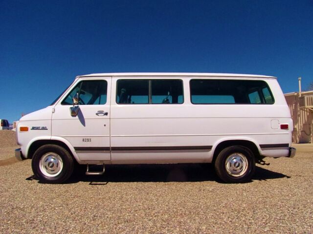 survivor 1994 chevrolet sport van g20 rear ac 30k orig miles rust free