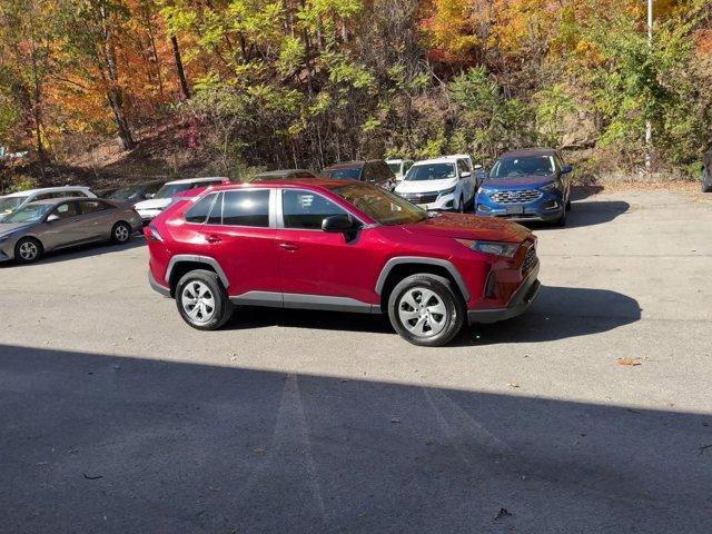 2022 toyota rav4 le
