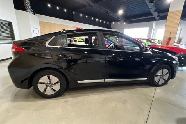 2020 hyundai ioniq hybrid se