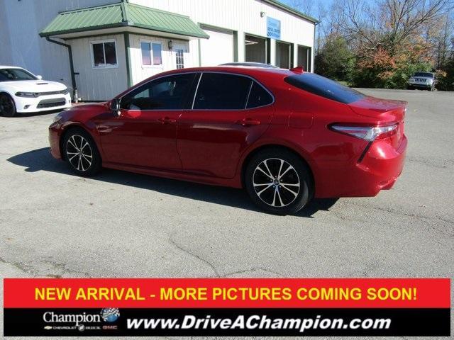 2019 toyota camry l
