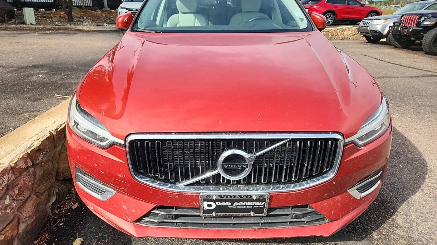 2020 volvo xc60 t8 eawd momentum