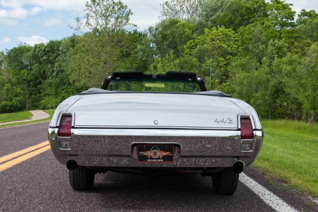 1969 oldsmobile cutlass 442 convertible,resided with the same owner for 12 years