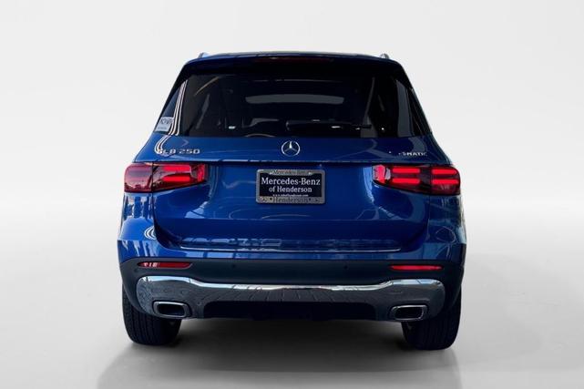 2024 mercedes-benz glb 250 base 4matic
