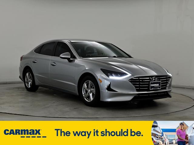 2022 hyundai sonata se