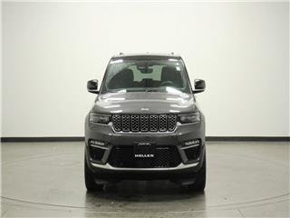 2023 Jeep Grand Cherokee summit