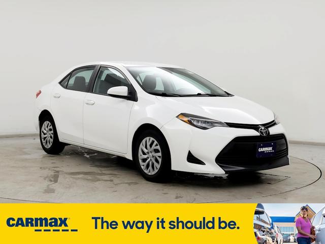 2018 toyota corolla le