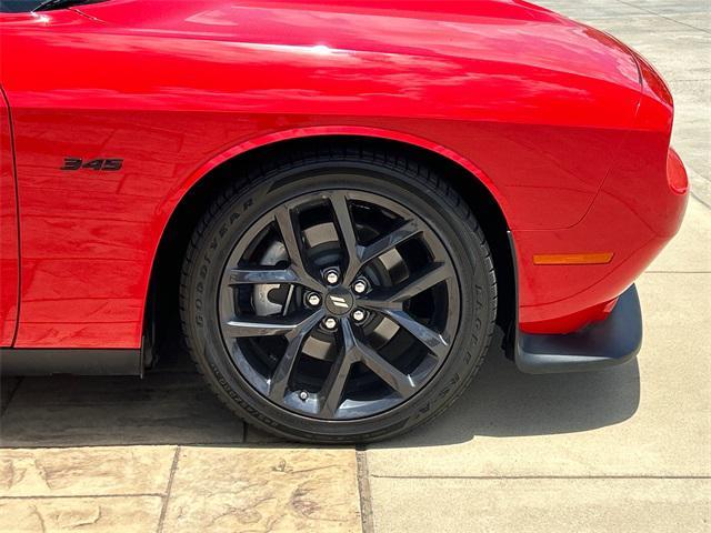 2023 dodge challenger r/t