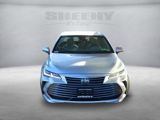 2019 toyota avalon hybrid limited