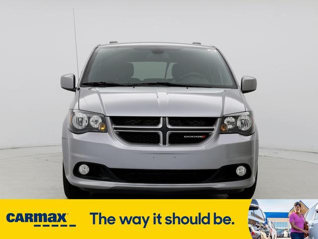 2019 dodge grand caravan gt