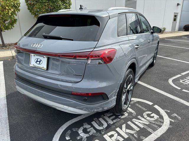 2022 audi e-tron premium