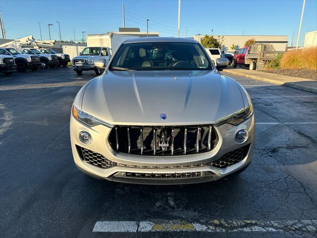2018 maserati levante base