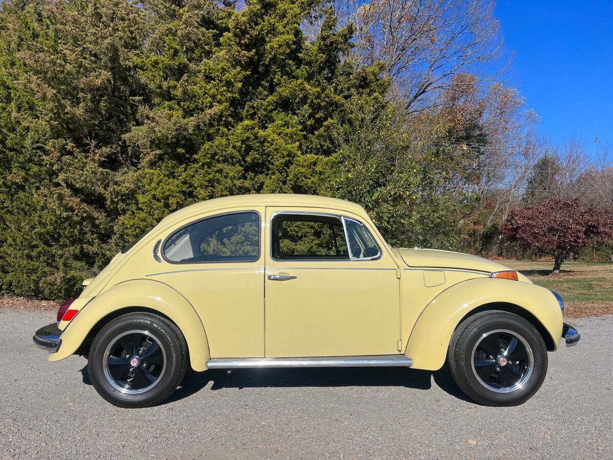 1971 volkswagen beetle (pre-1980) coupe yellow super beetle