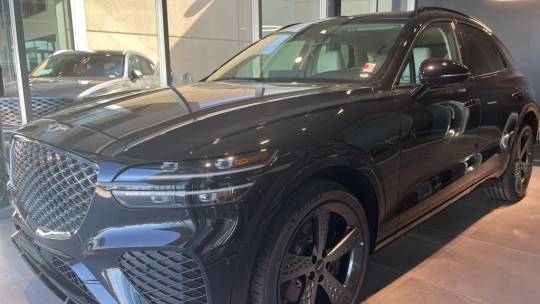 2025 Genesis GV70