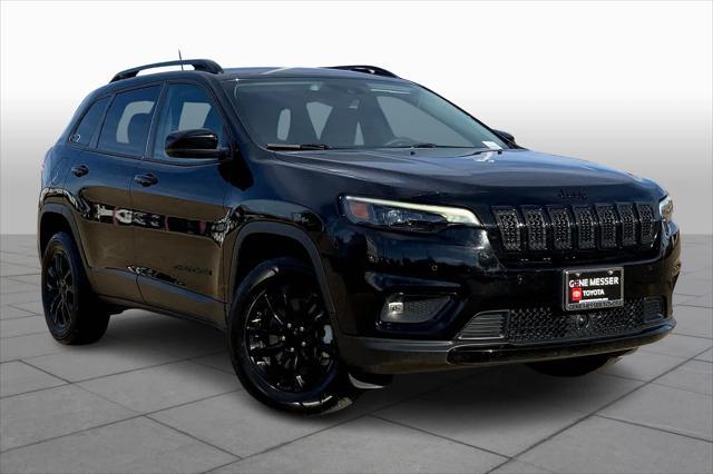 2023 jeep cherokee altitude