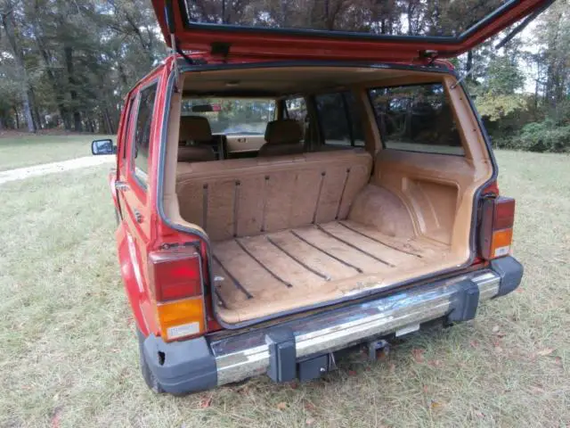 1989 jeep grand cherokee laredo, red, $4000